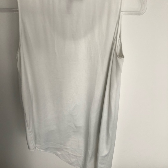 BCBG MAXAZRIA KARLIE TIERED DRAPE TOP - HAUT - XS - Picture 7 of 7